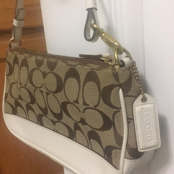 Coach handbag - Picture 2 of 4